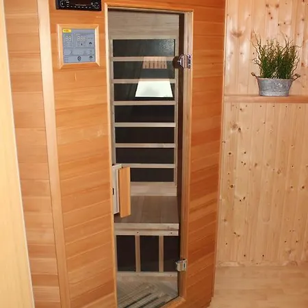 Ferienhaus Alpenwelt Holiday home *